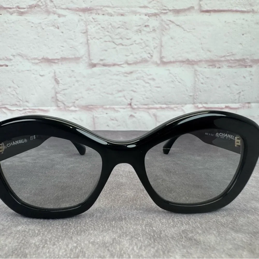 Chanel Cat Eye Black Sunglasses 71668A